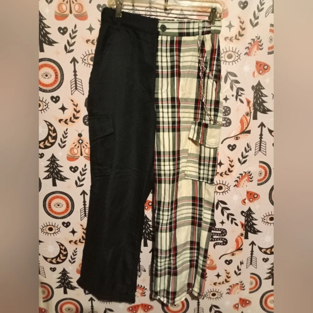 2/$10 Rue 21 Split Oversized Chain Grungy Pants Size Large